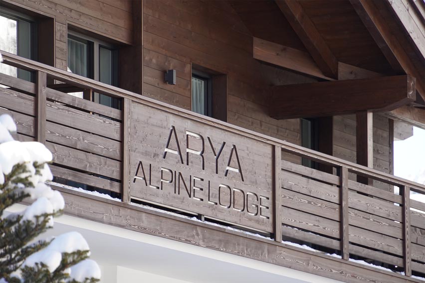 Arya Alpina Lodge