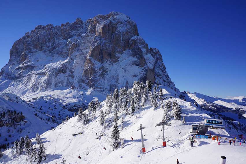 Ciampinoi e Sassolungo visti dalla Sellaronda